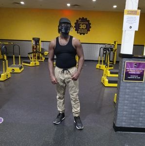 Meet your Posher, Thomas